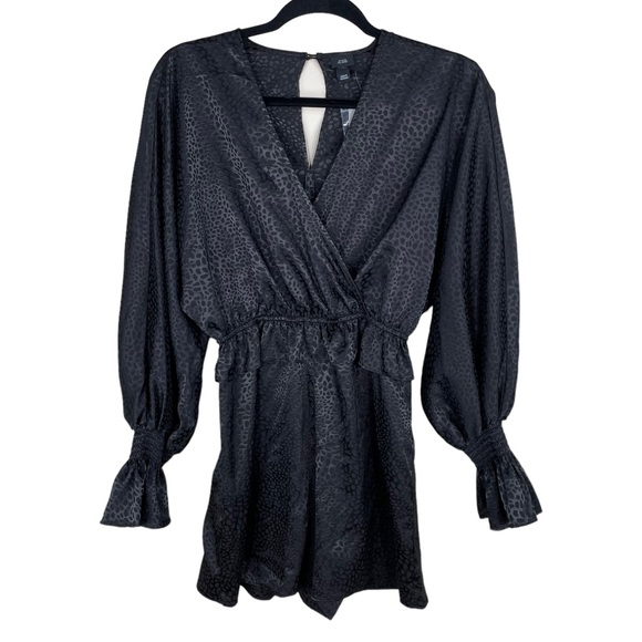 NWT River Island Long Sleeve Jacquard Shirred Romper in black - Picture 2 of 8